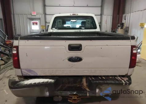 2012 Ford F-250 Xl z USA, uszkodzony, nr VIN 1FT7X2B63CEB99284